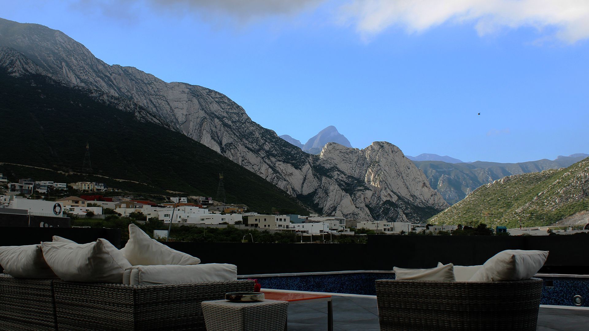 512028-ALBERCA 2.jpg